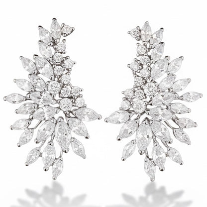 Crystal Stud Earrings for Women, Elegant Wedding Earrings for Brides Bridesmaids, Sparkling Cubic Zirconia Rhinestone Trendy Dainty Bridal Earrings Diamond Crystal Birthday Wedding Formal Prom Jewelry Gifts for Women