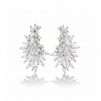 Crystal Stud Earrings for Women, Elegant Wedding Earrings for Brides Bridesmaids, Sparkling Cubic Zirconia Rhinestone Trendy Dainty Bridal Earrings Diamond Crystal Birthday Wedding Formal Prom Jewelry Gifts for Women