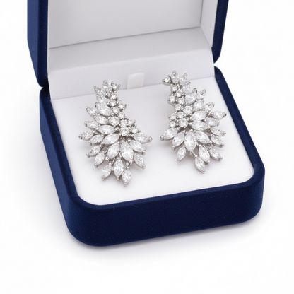 Crystal Stud Earrings for Women, Elegant Wedding Earrings for Brides Bridesmaids, Sparkling Cubic Zirconia Rhinestone Trendy Dainty Bridal Earrings Diamond Crystal Birthday Wedding Formal Prom Jewelry Gifts for Women