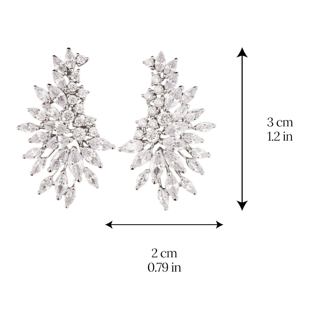 Crystal Stud Earrings for Women, Elegant Wedding Earrings for Brides Bridesmaids, Sparkling Cubic Zirconia Rhinestone Trendy Dainty Bridal Earrings Diamond Crystal Birthday Wedding Formal Prom Jewelry Gifts for Women