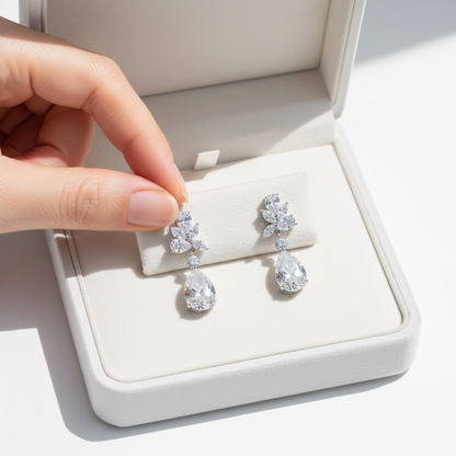Crystal Dangle Drop Earrings for Women, Elegant Wedding Earrings for Brides Bridesmaids, Cubic Zirconia Rhinestone Trendy Dainty Bridal Earrings Birthday Wedding Formal Prom Jewelry Gifts for Women